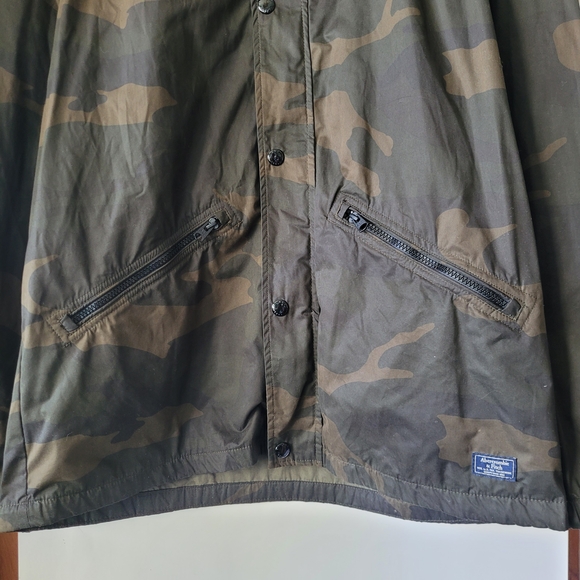 Abercrombie & Fitch Green Camo Hooded Jacket Lightweight Water Resistant Large - Picture 3 of 16